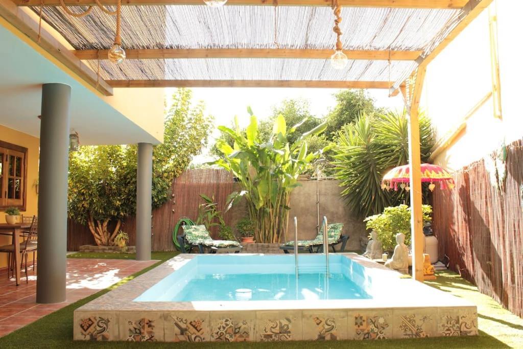 Vila Casa Con Piscina En El Centro Los Llanos De Aridane Exteriér fotografie